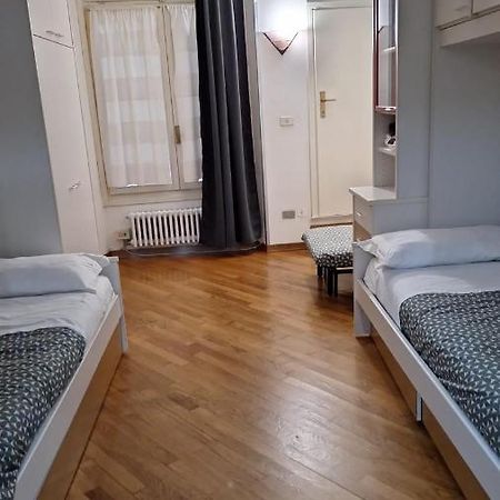 Historic Center - With 2 Single Beds Daire Bolonya Dış mekan fotoğraf